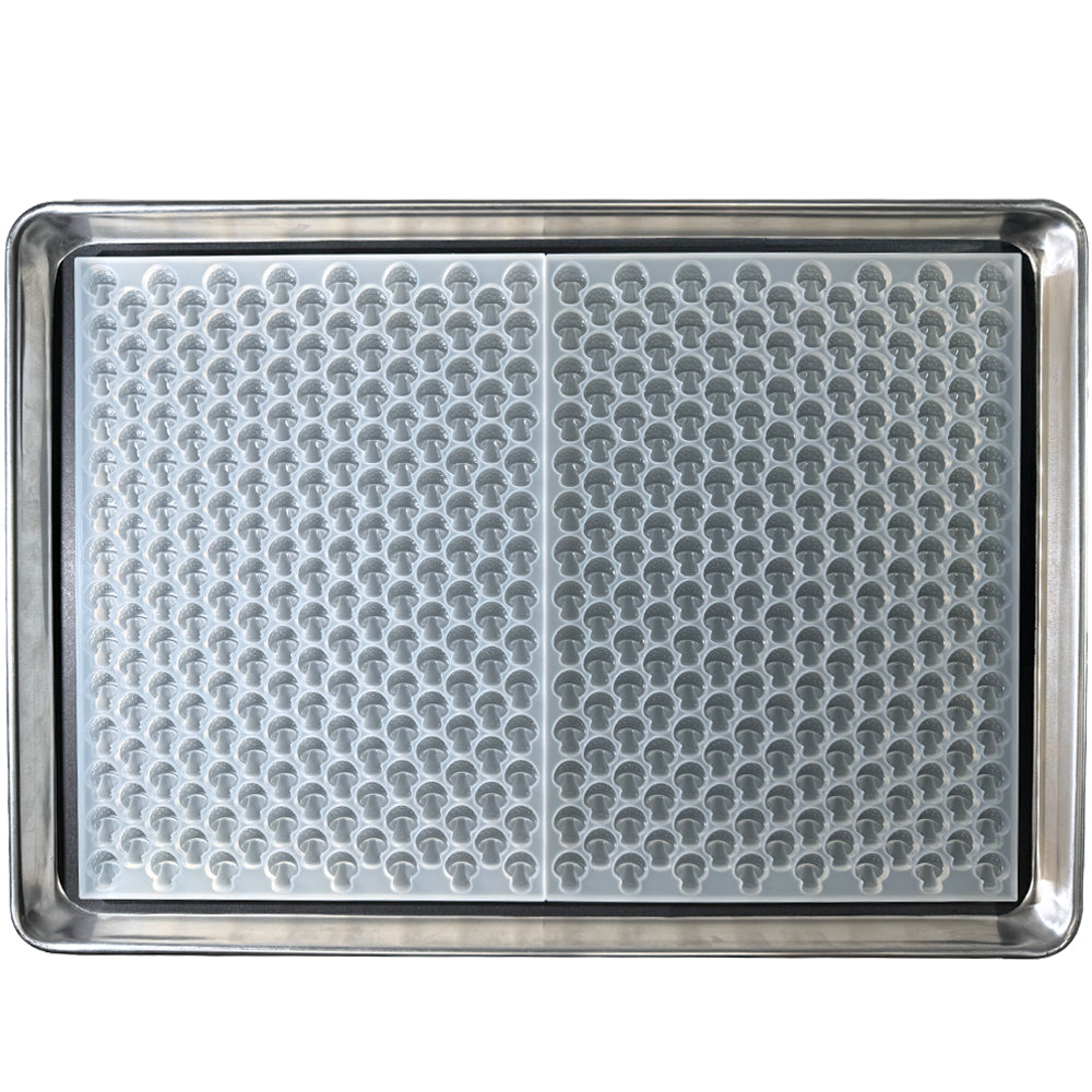 Kitchen pan with 3.2ml Mushroom sharp half sheet silicone mold, perfect for flood and scrape