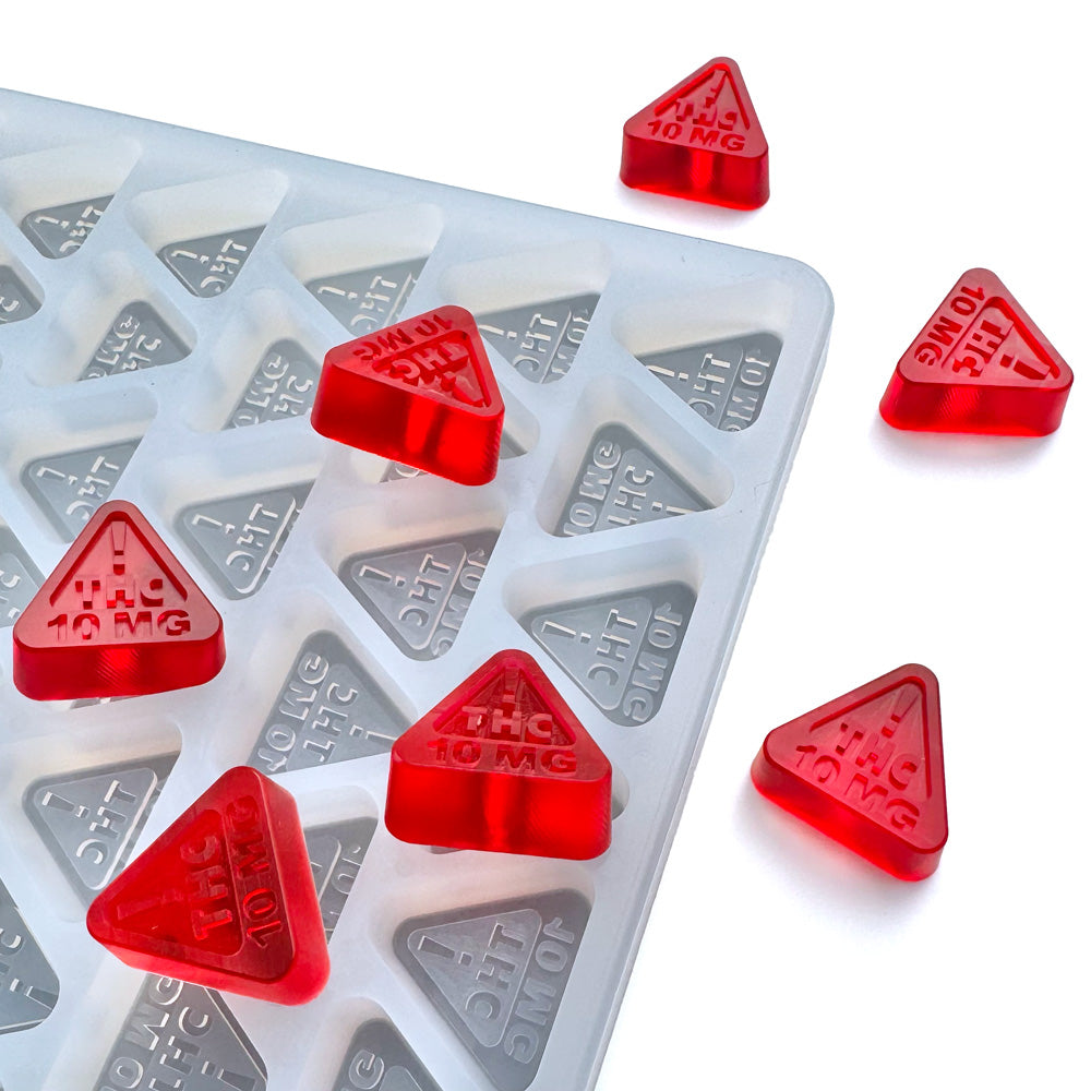 3ml Nevada state compliance triangle silicone gummy mold with 10mg. Accurate food grade silicone gummy molds for precise dosing. 
