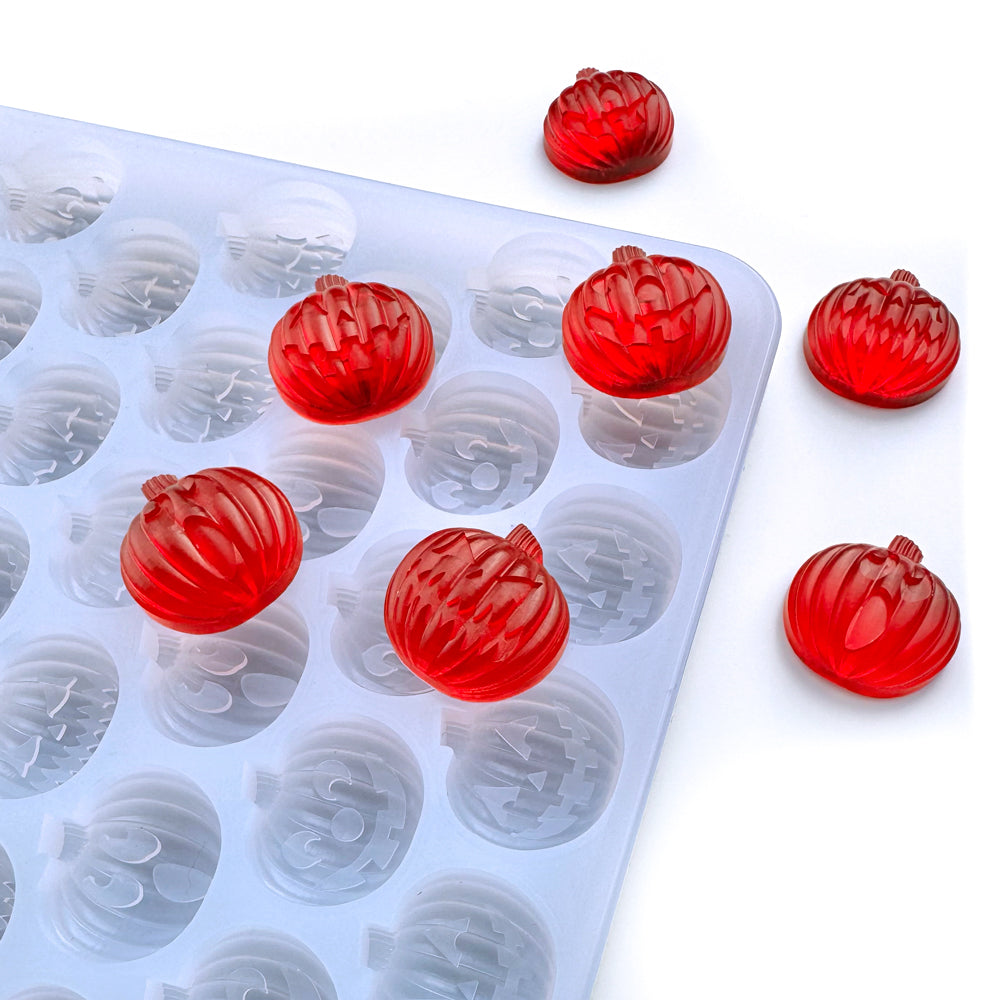 5 mL pumpkin-shaped gummy mold – food-grade silicone Jack-o'-lantern mold for Halloween-themed candy, chocolate, or supplement production.